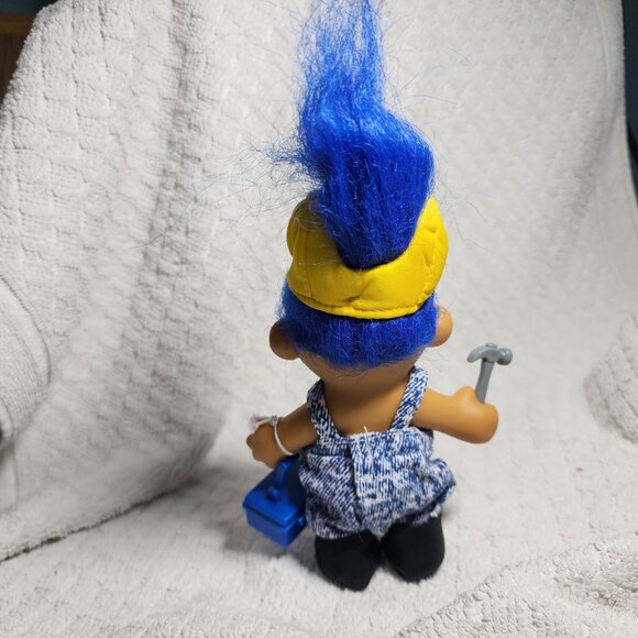 Vintage Russ Troll Doll Construction Worker 5" Blue Hair Hammer Original #18532 - Picture 2 of 3